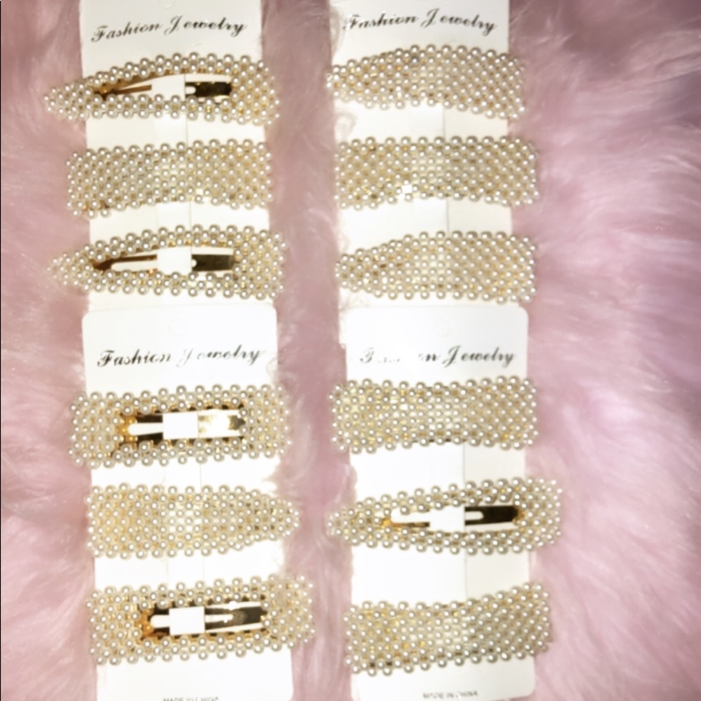 Hair clips